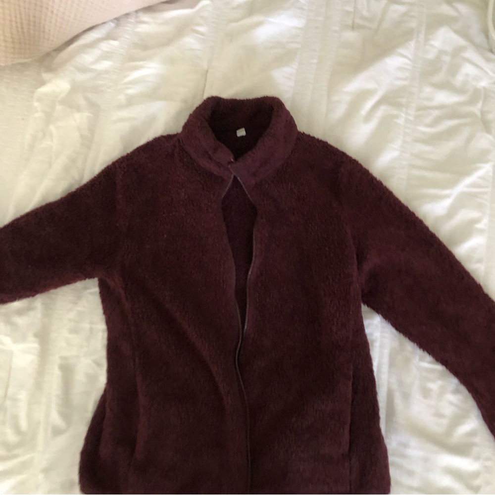 Uniqlo sweater